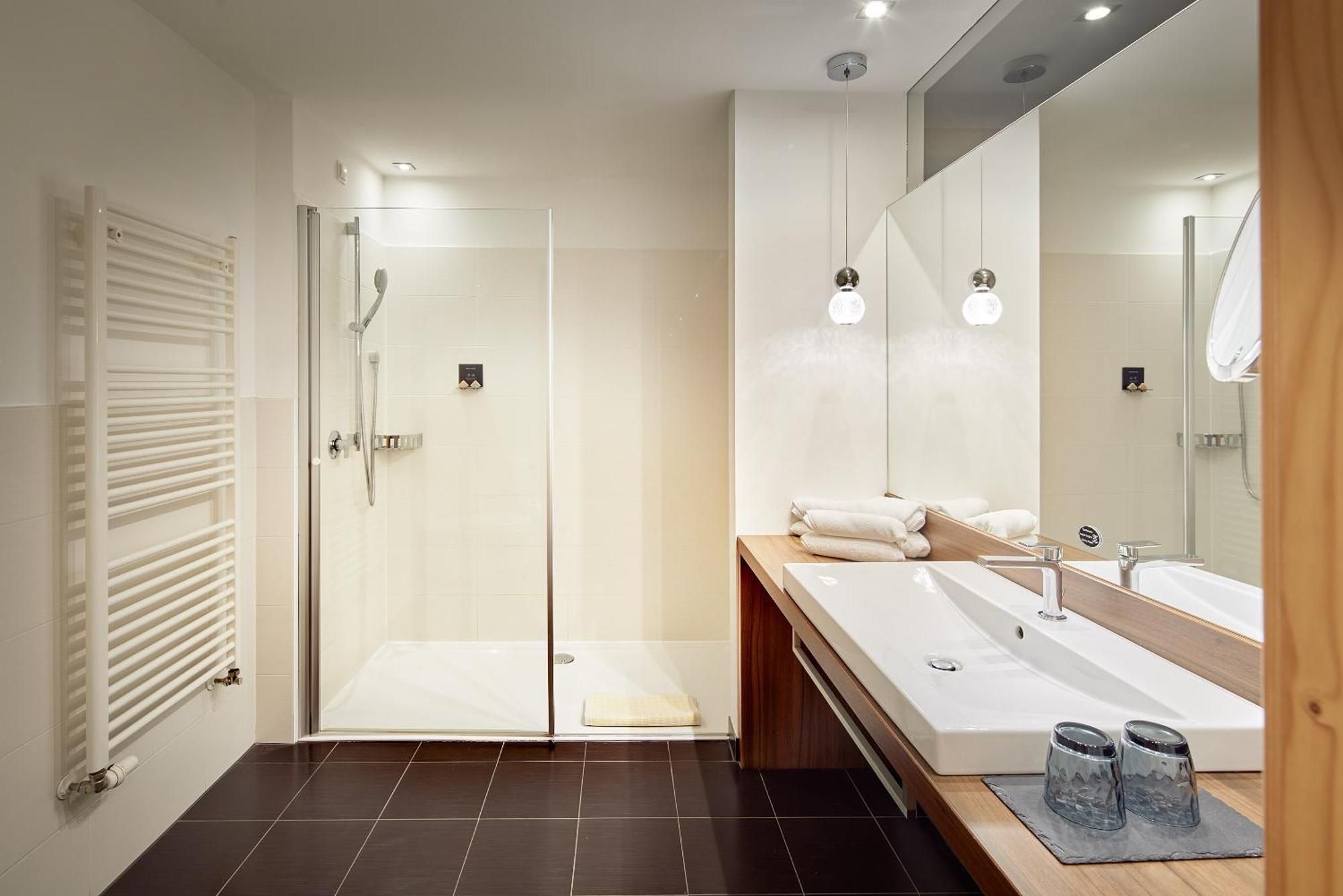 Naturhotel Die Waldruhe Gmbh Кьенес Экстерьер фото