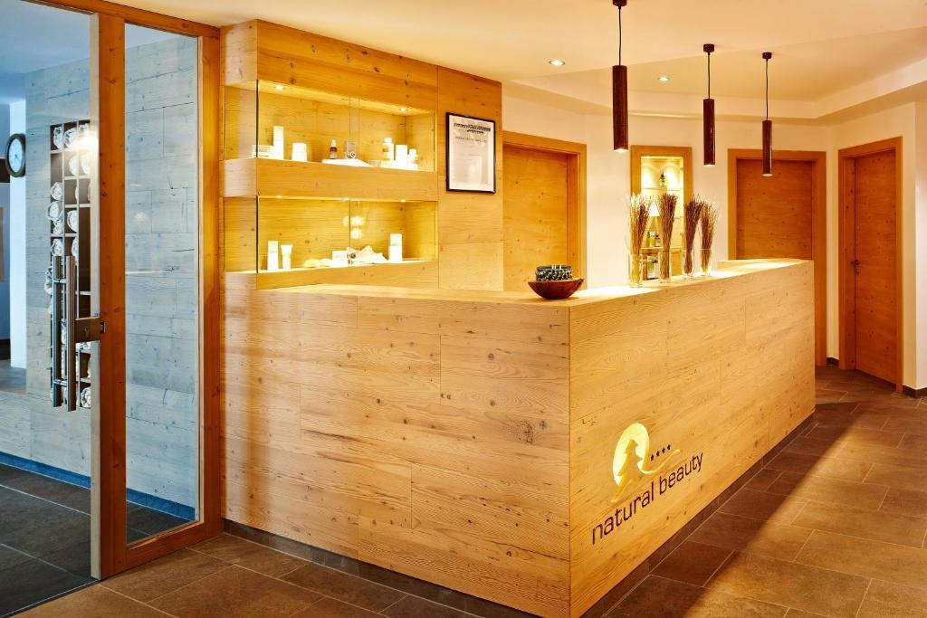Naturhotel Die Waldruhe Gmbh Кьенес Экстерьер фото